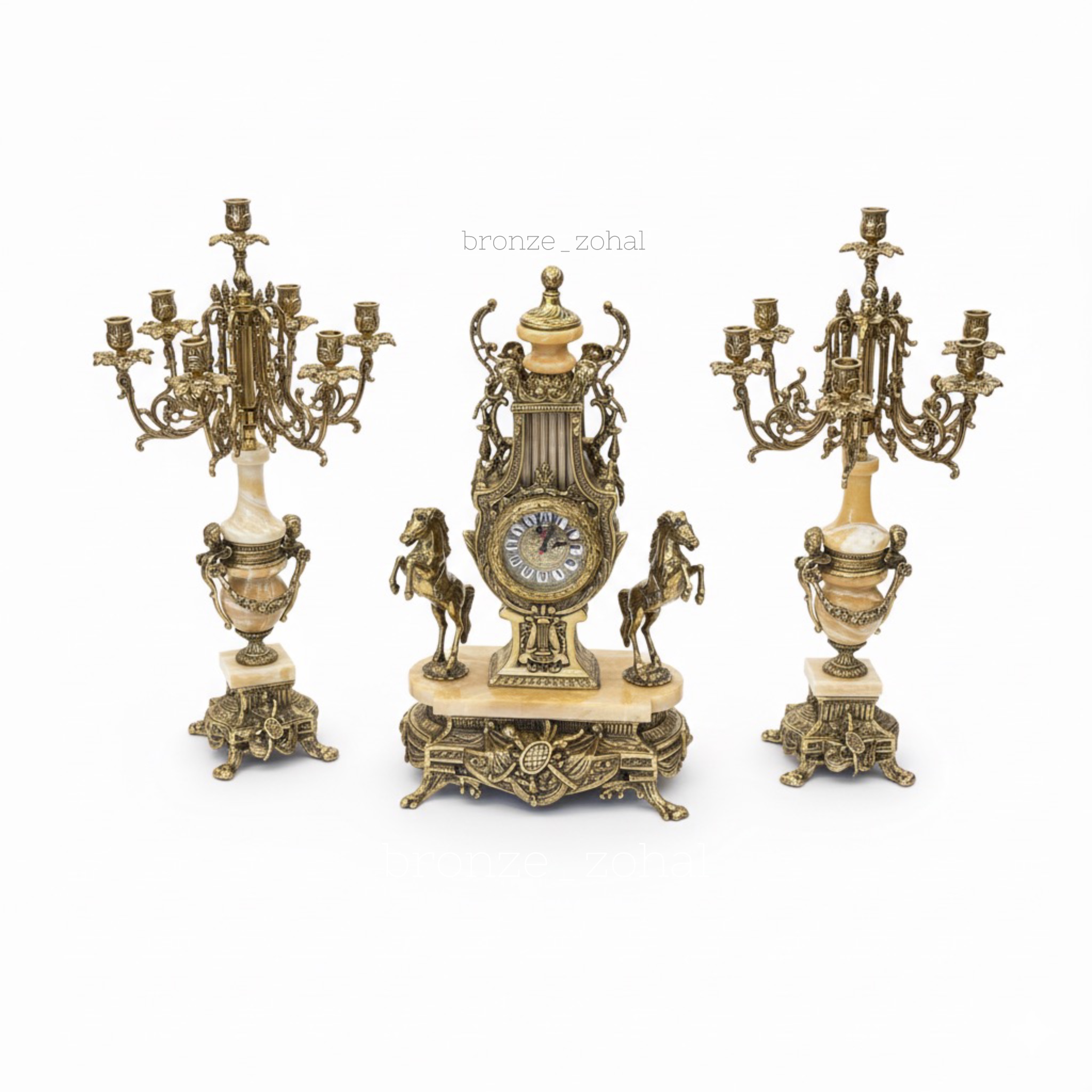 ساعت و شمعدان برنزی طرح اسب