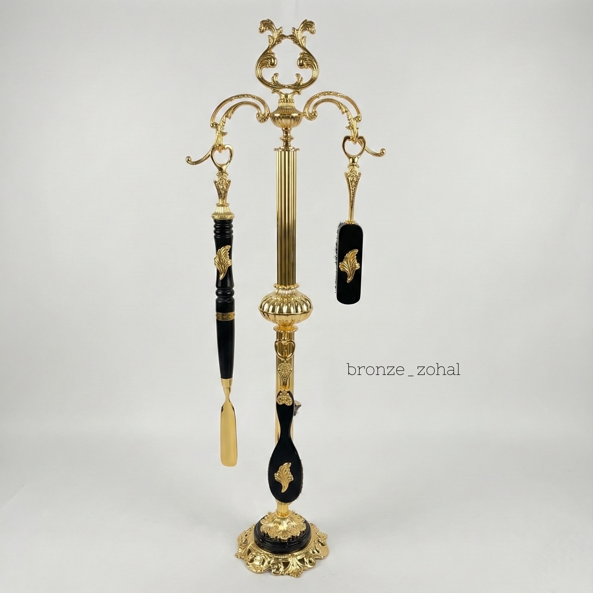 photo-output ست پاشنهکش برنزی بههمراه برس کفش و لباس – برنز زحل - Image 1