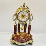 ساعت و شمعدان برنزی مدل چهار ستون سنگی – برنز زحل - Image 2