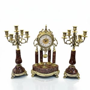 ساعت و شمعدان برنزی مدل چهار ستون با پایه سنگی