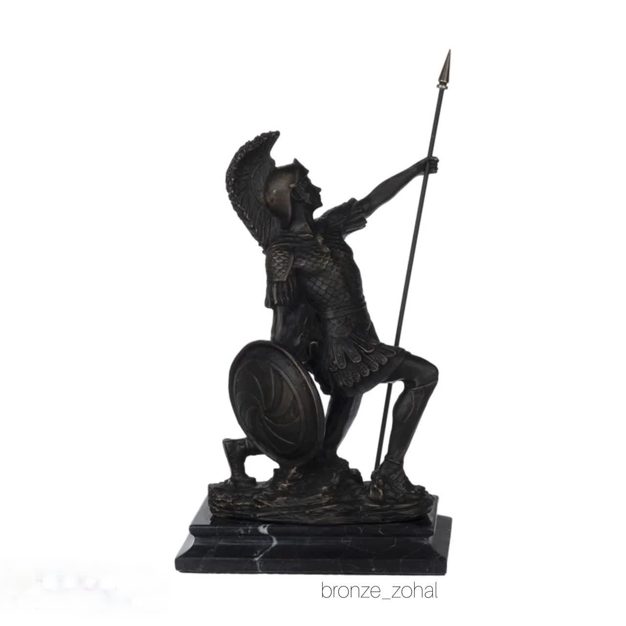 bronze-roman-soldier-statue مجسمه برنزی سرباز رومی با پایه سنگی